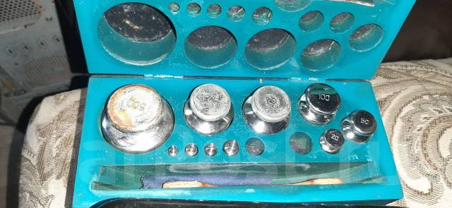 Набор гирек для лабораторных весов - Антиквариат во Владивостоке