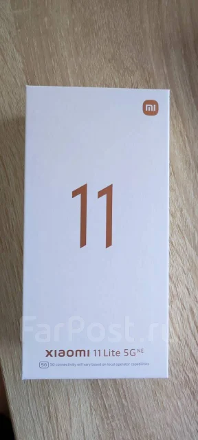 Xiaomi 11 Lite. �/�, ������, 5G, Dual-SIM, NFC ����