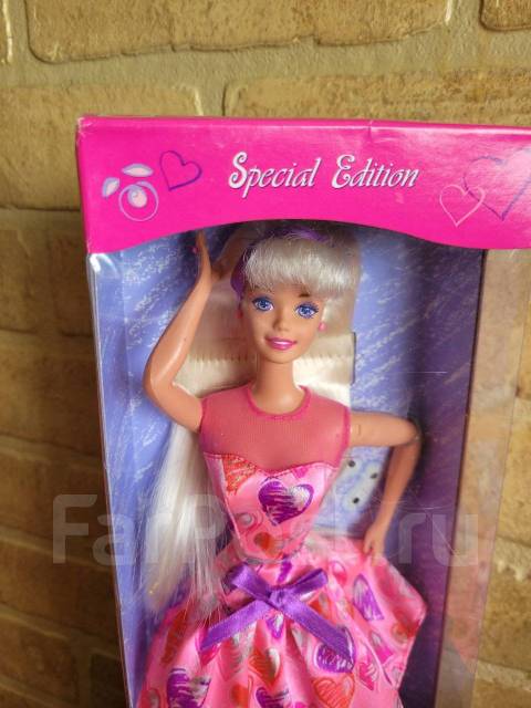 Valentine barbie 1997 hotsell