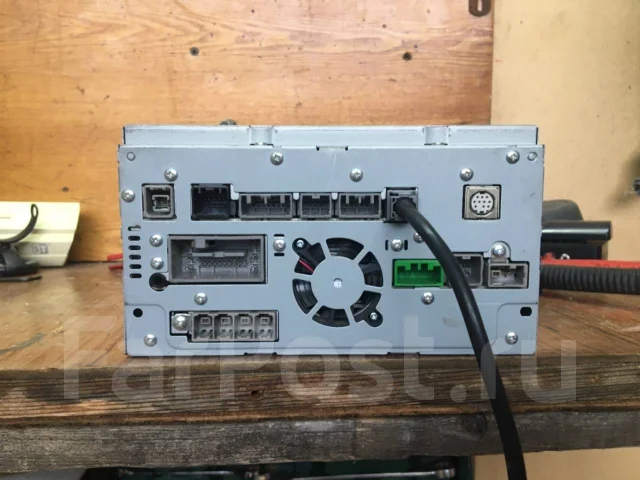 Gathers VXM-122VF ����