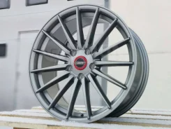 Vossen VFS-2. 8.0x18", 5x114.3, ET40, �� 73,1���. ����