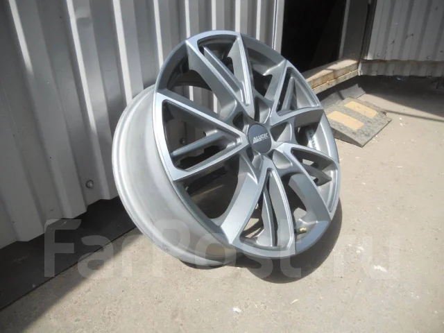 Alutec Xplosive. 7.5x17", 5x114.3, ET35, �� 70���. ����