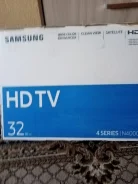 Samsung UE32N4000. LCD (��) ����