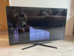 Samsung UE40ES6100. LED ����