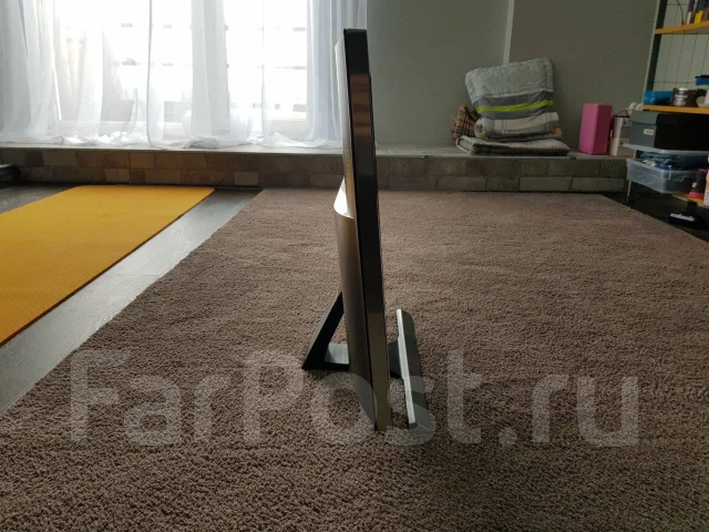 Samsung. 28", ���������� �� (LCD, LED, QLED) ����