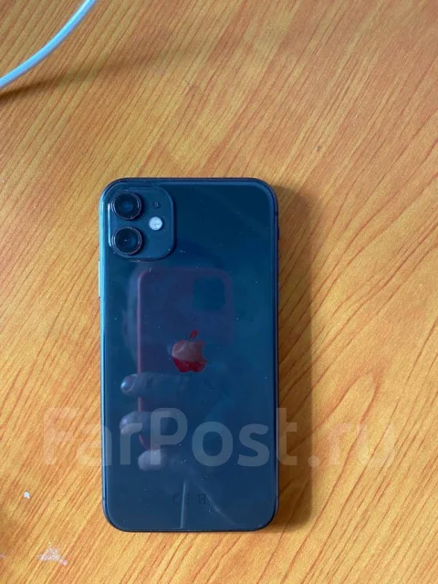 Apple iPhone 11. �/�, ������, 4G LTE ����