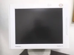 �������. 19", ���������� �� (LCD, LED, QLED) ����