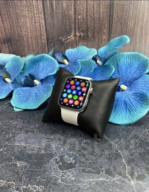 Smart Watch. GPS, NFC, IP67, IP68 ����