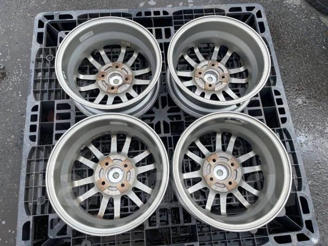 Velox Nirvana. 5.5x14", 4x100, ET50, �� 73���. ����