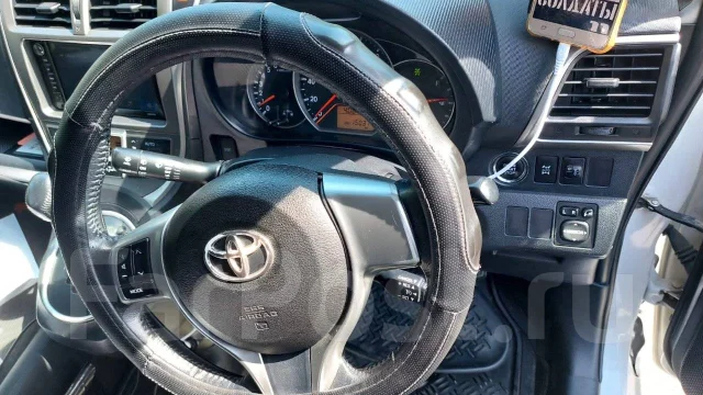 Toyota Ractis. ��������, 4wd, 1.5 (103��.�.), ������, 150 000����. �� ����