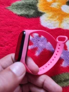 Xiaomi Mi Band 6 ����
