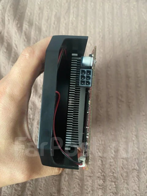 Radeon HD 6750 ����