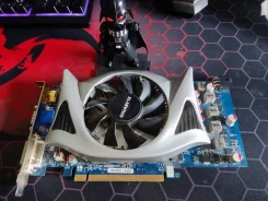 GeForce GTS 250 ����