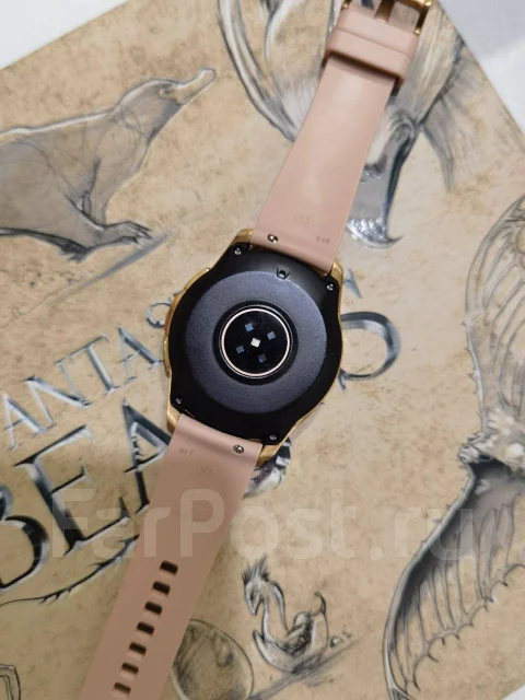 Samsung Galaxy Watch. GPS, NFC, IP67, IP68 ����