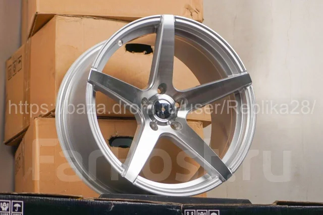 Vossen VPS-303. 9.0x19", 5x114.3, ET20, �� 73,1���. ����