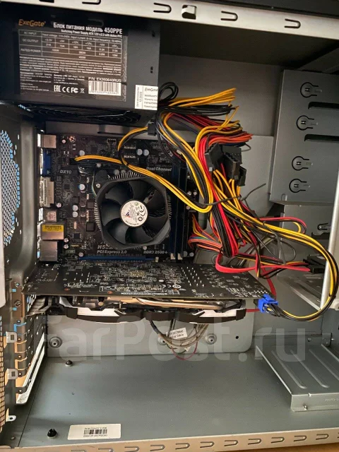 Radeon RX 580 ����