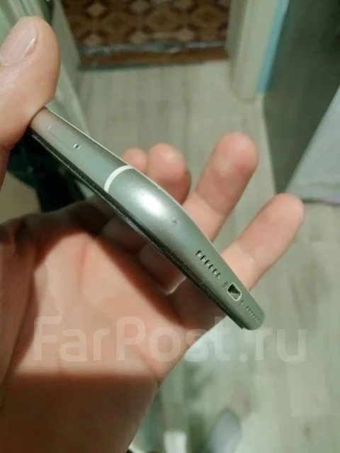 Apple iPhone 11. �/�, �����, 4G LTE ����