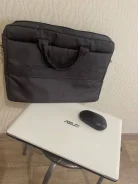 Asus X553M. 15.6", ��� 2048 ��, ���� 500���, WiFi: 1, Bluetooth: 1, ����������� �� 5��. ����