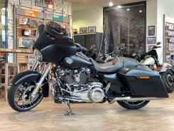 Harley-Davidson Street Glide Special FLHXS. 1 868����. ��., ��������, ���������, ��� ������� ����