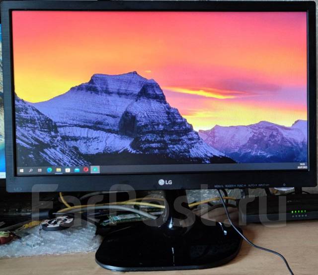 Хороший ЖК монитор 19.5" LG 20M47D-B LG - Мониторы во Владивостоке