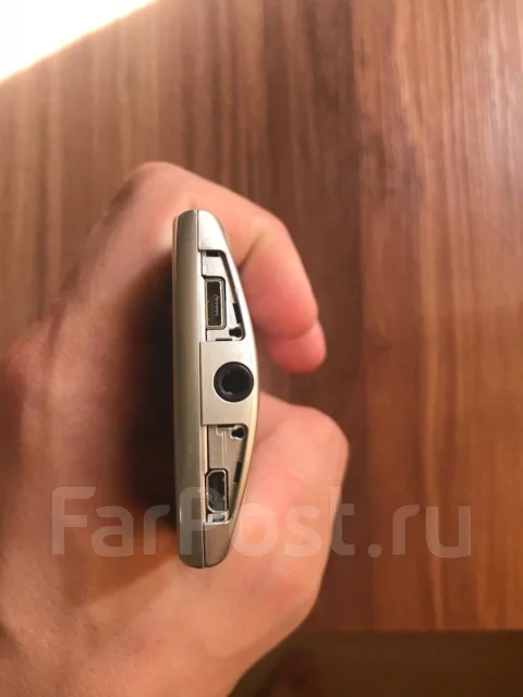 Sony Ericsson Xperia Neo. �/�, �����, �����������, 3G ����