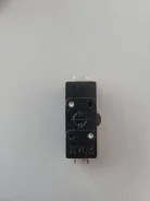 �703 10A 15-30V ������������������ ����