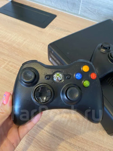 Microsoft Xbox 360 Slim ����