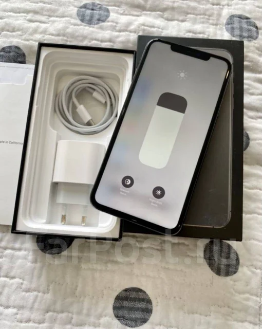 Apple iPhone 11 Pro Max. �/�, �������, 4G LTE, ����������, NFC ����