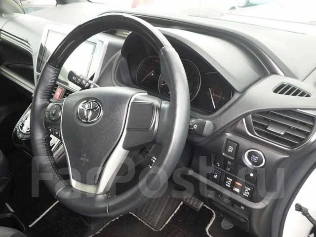 Toyota Esquire. ��������, ��������, 2.0 (152��.�.), ������, 15 000����. ��, �/�. ��� ����� �� ������������ ����