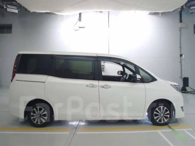 Toyota Esquire. ��������, ��������, 2.0 (152��.�.), ������, 15 000����. ��, �/�. ��� ����� �� ������������ ����