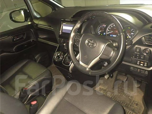 Toyota Esquire. ��������, 4wd, 2.0 (152��.�.), ������, 45 000����. ��, �/�. ��� ����� �� ������������ ����