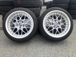 RAYS Eins Kahn 2. 8.0/9.0x17", 4x114.3, 5x114.3, ET35/38, �� 72���. ����