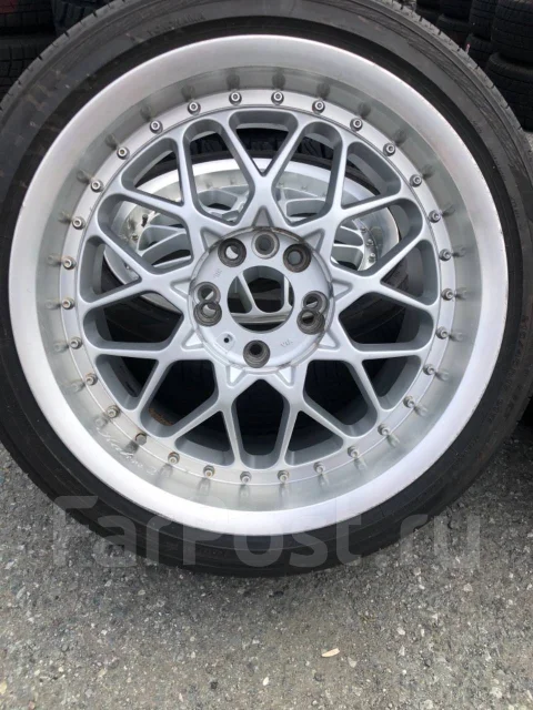 RAYS Eins Kahn 2. 8.0/9.0x17", 4x114.3, 5x114.3, ET35/38, �� 72���. ����