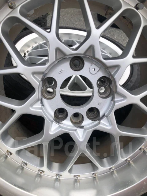 RAYS Eins Kahn 2. 8.0/9.0x17", 4x114.3, 5x114.3, ET35/38, �� 72���. ����