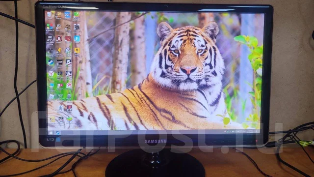Samsung. 23", ���������� �� (LCD, LED, QLED) ����