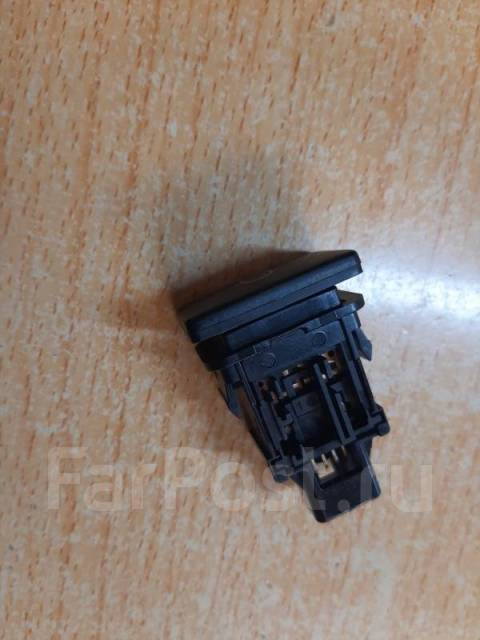Кнопка омывателя фар Toyota Land Cruiser Prado 2010 GRJ150 1GRFE купить ...
