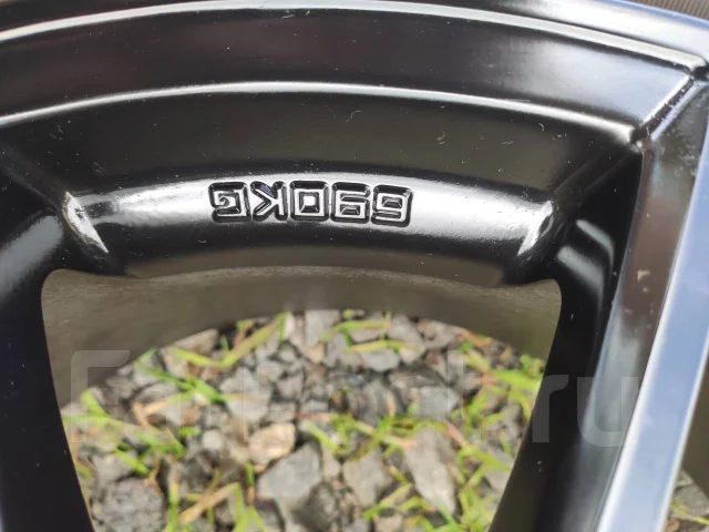HRS. 8.0x18", 5x114.3, ET45 ����