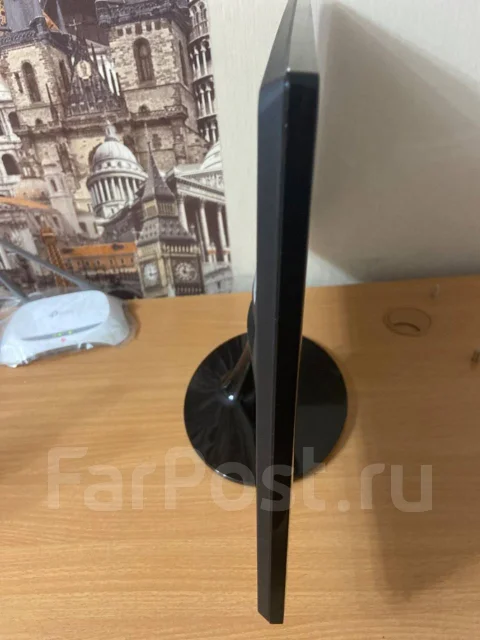 Samsung. 24", ���������� �� (LCD, LED, QLED) ����