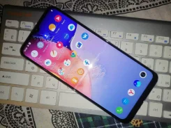 Vivo. �/�, 4G LTE ����