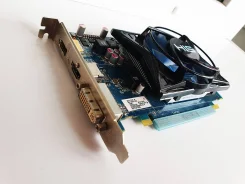 Radeon HD 7750 ����