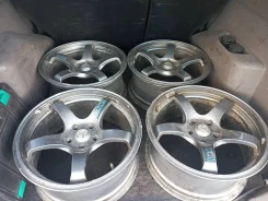 Advan TC3. 8.0x18", 5x114.3, ET40 ����