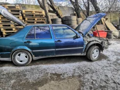 Saab 9000 ����