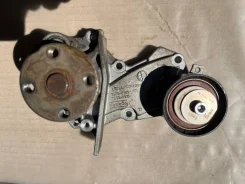 ����� �������� Ford Kuga 2 1.6 Jqmb 1778516 ����