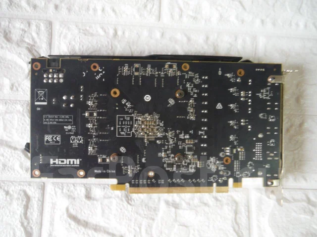 Radeon RX 470 ����