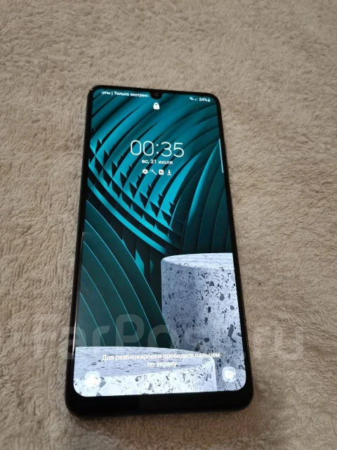 Samsung Galaxy A32. �/�, �������, 3G, 4G LTE, 5G, Dual-SIM, NFC ����