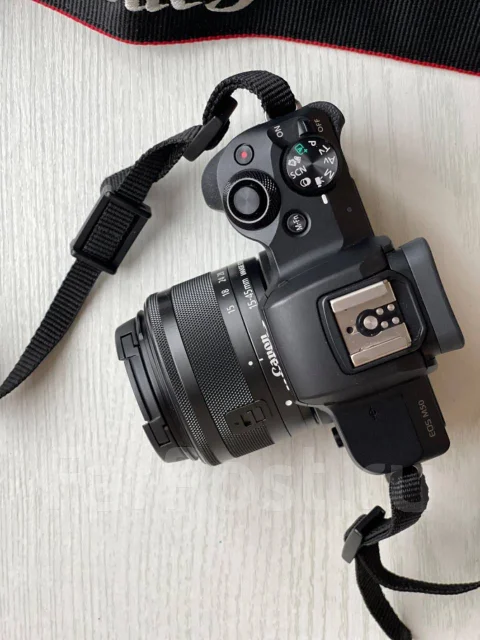 Canon EOS M50 Kit ����
