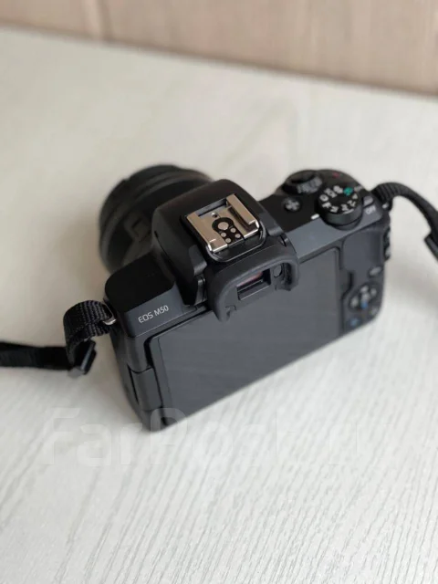 Canon EOS M50 Kit ����