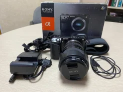 Sony Alpha NEX-7 ����