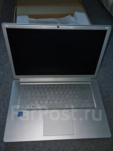 Haier U1520EM. 15.6", 2,4����, ��� 4 ��, ���� 64���, WiFi: 1, Bluetooth: 1, ����������� �� 5��. ����