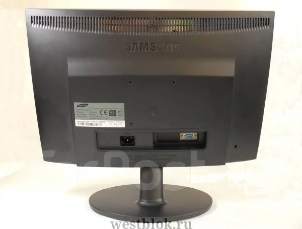 Samsung. 19", ���������� �� (LCD, LED, QLED) ����